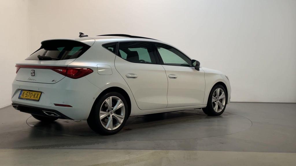 Seat Leon 1.0 TSI FR Launch Edition LED Panoramadak Stoelver, Stof, Gebruikt, Met garantie (alle), Leon