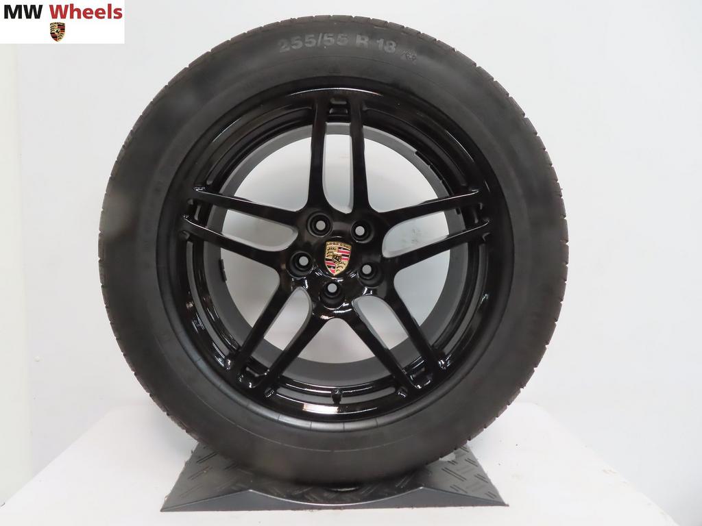Porsche Macan 18 inch velgen Turbo met winterbanden 8 mm, 18 inch, Gebruikt, -, -
