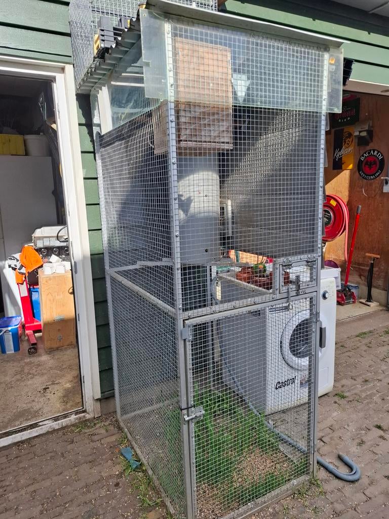 Te koop volière vogelkooi kweekkooi, Dieren en Toebehoren, Ophalen of Verzenden, Aluminium, Volière