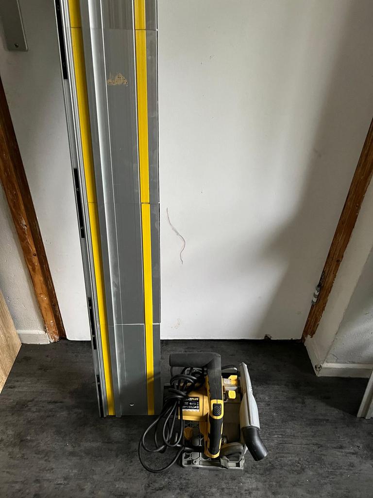 Powerplus Invalzaag, Ophalen, Invalzaag, Zo goed als nieuw, 30 tot 70 mm