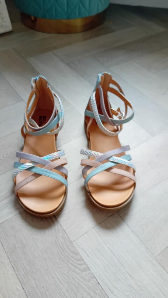 Bullboxer sandaaltjes roze lila blauw metallic 39, Overige kleuren, Zo goed als nieuw, Bullboxer, Sandalen of Muiltjes