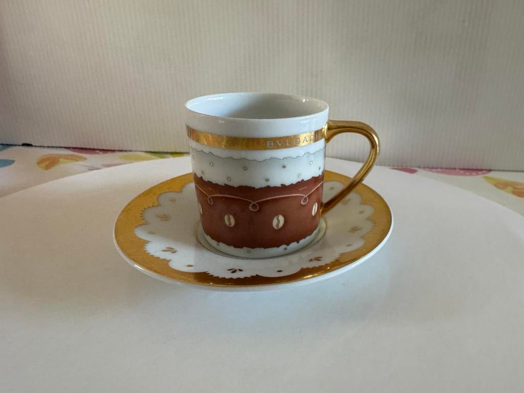 Bvlgari Rosenthal - espresso kop en schotel, Gebruikt, Ophalen of Verzenden, Overige stijlen, Kop(pen) en/of Schotel(s)