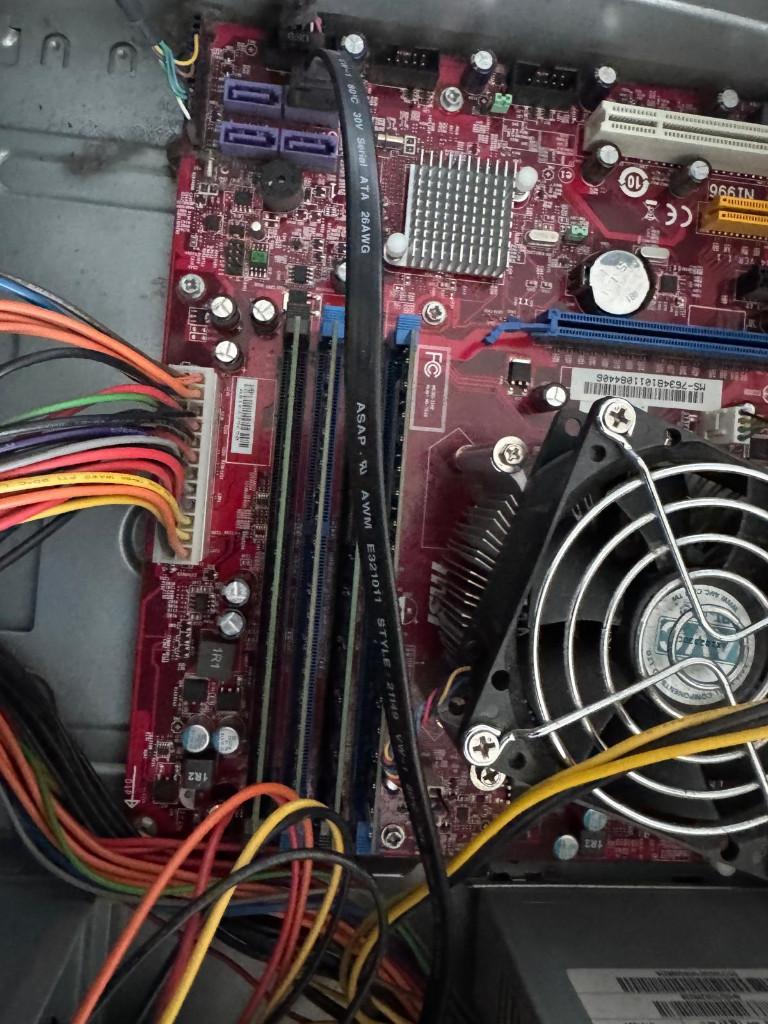 Fujitsu Esprimo P2760-Intel Core i5 + 8 GB, Computers en Software, Desktop Pc's, Gebruikt, 2 tot 3 Ghz, Fujitsu Esprimo, 8 GB