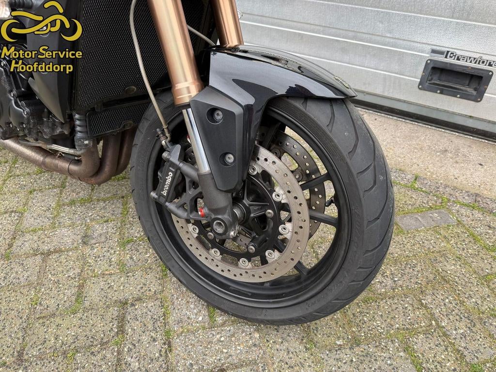 TRIUMPH SPEED TRIPLE 1050 (bj 2011) - foto 2