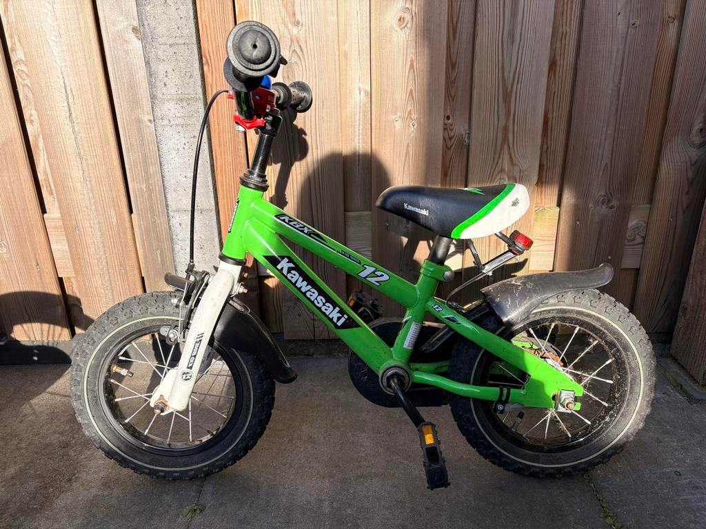 Kawasaki 12 inch kinderfiets met handrem en terugtraprem, Fietsen en Brommers, Fietsen | Kinderfietsjes, Ophalen, Gebruikt, Minder dan 16 inch
