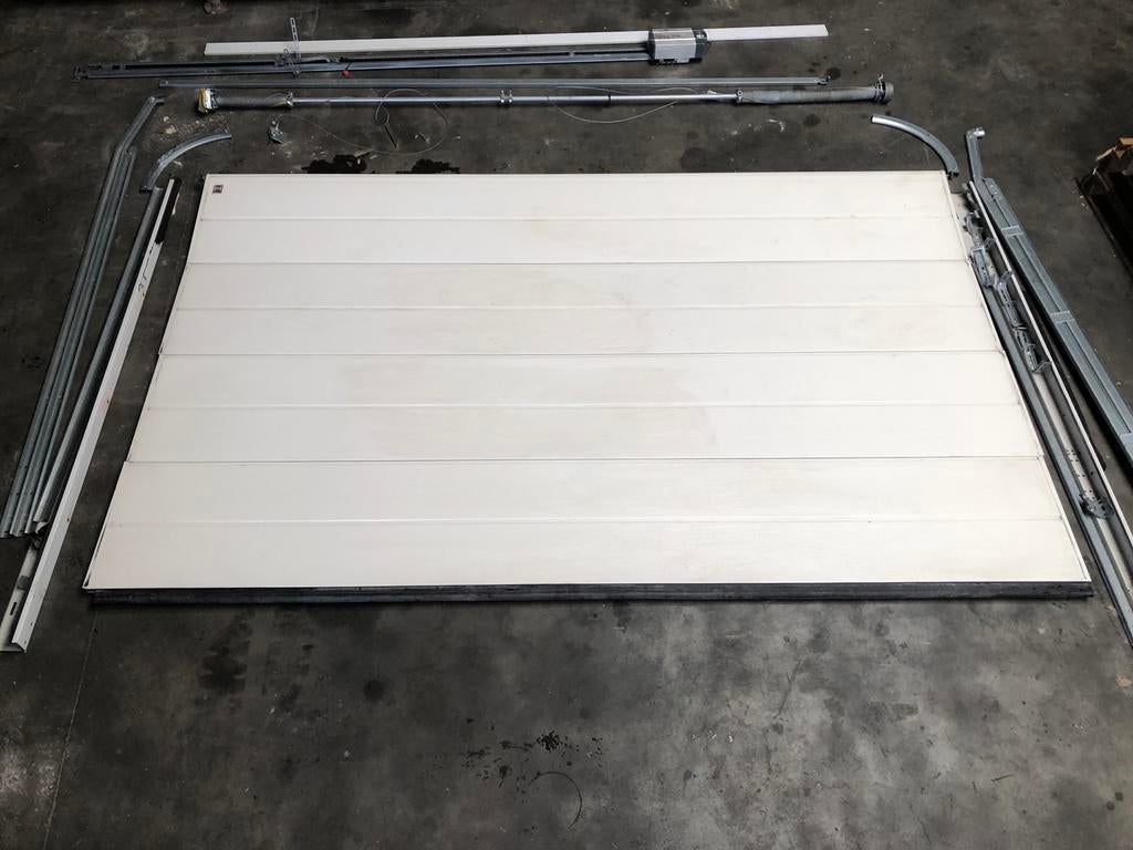 Hormann sectionaaldeur met elektrische bediening, Ophalen, Gebruikt, Garagedeur, Metaal