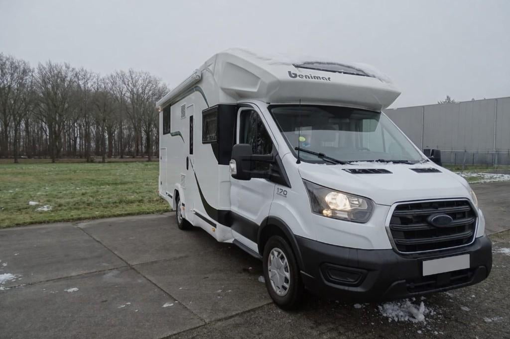 Camper verhuur - Benimar 4 Persoons camper, Caravans en Kamperen