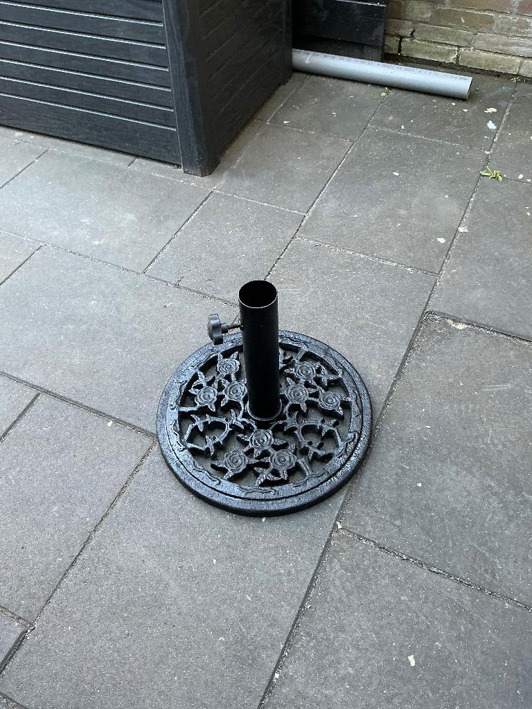 Gietijzeren parasolvoet, Ophalen, Gebruikt, Minder dan 1 meter, Parasolvoet