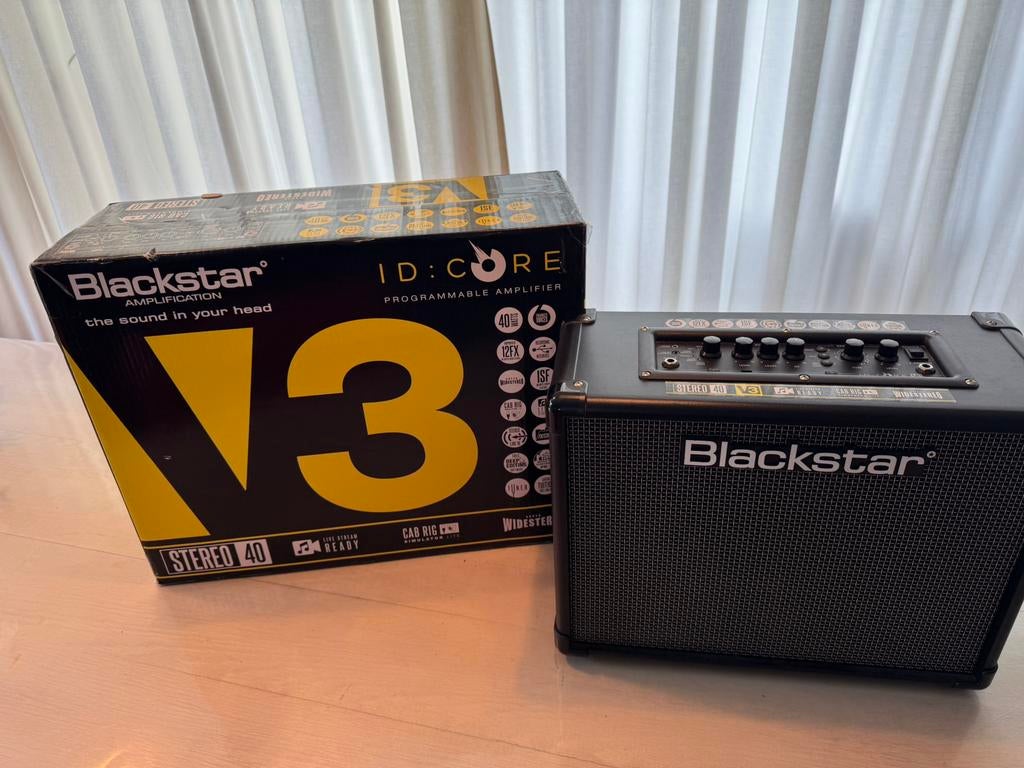 Gitaarversterker Blackstar Stereo40 V3, Muziek en Instrumenten, Versterkers | Bas en Gitaar, Ophalen of Verzenden, Zo goed als nieuw
