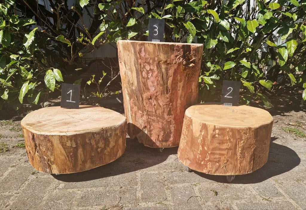 Te koop 3 boomstam bijzettafel op wieltjes, Huis en Inrichting, Tafels | Bijzettafels, Ophalen, ., ., Hout