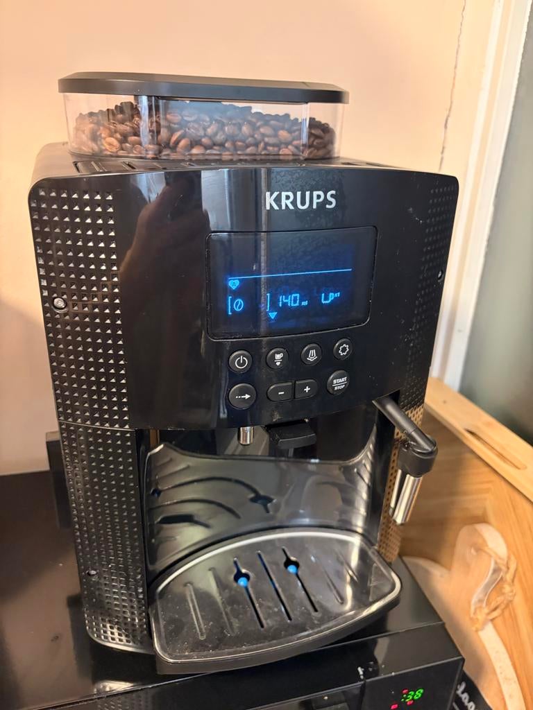 Krups koffiemachine Krups EA8150, Gebruikt, Koffiemachine, Koffiebonen, Ophalen