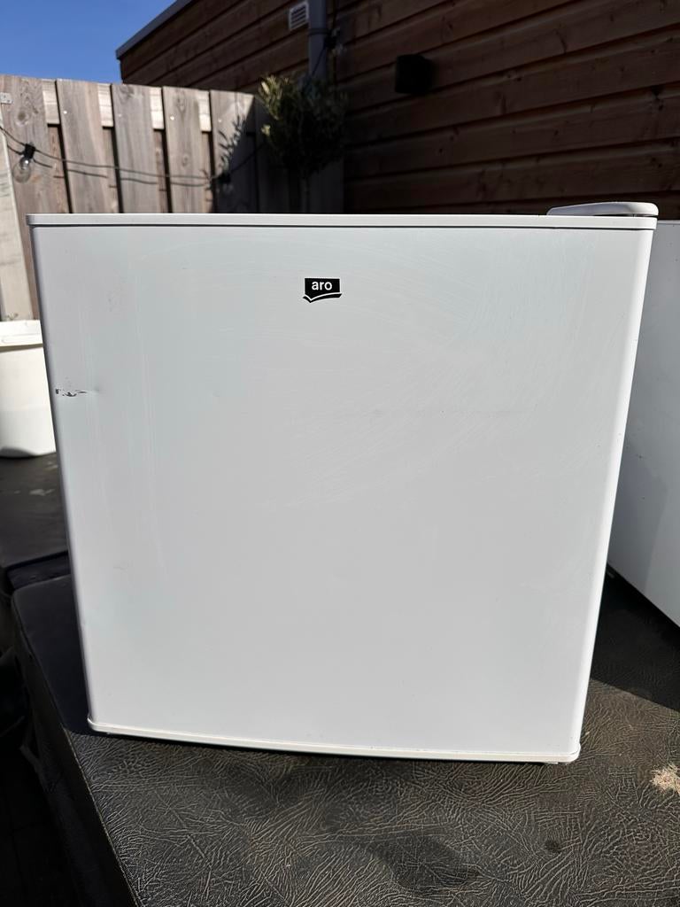 Kleine Aro vriezer - Compact en handig, Gebruikt, Minder dan 85 cm, Minder dan 60 cm, Vrijstaand