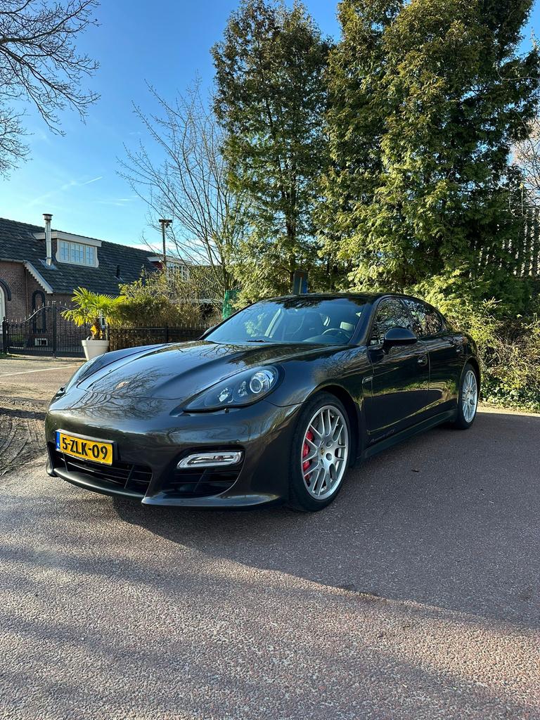 Porsche Panamera 4.8 GTS AUT 2012 Grijs, Auto's, Automaat, 430 pk, Adaptive Cruise Control, 4 stoelen