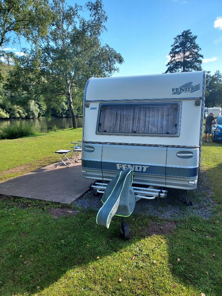 Fendt Saphir 450 QB Voortent Luifel Mover Fietsrekken, Caravans en Kamperen, Caravans, 75 kg, Dwarsbed, Treinzit, 750 - 1000 kg