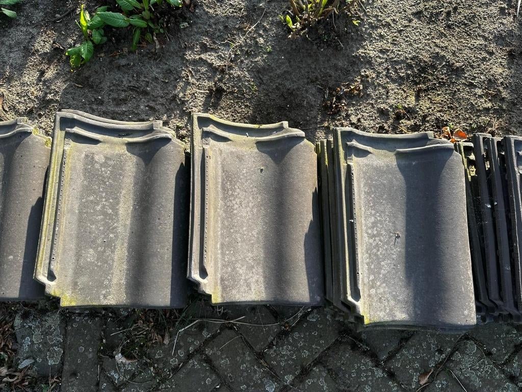 100 stuks keramische dakpan OVH klassiek blauw gepatineerd, Ophalen, Steen of Klei, Blauw, 5 tot 10 m²