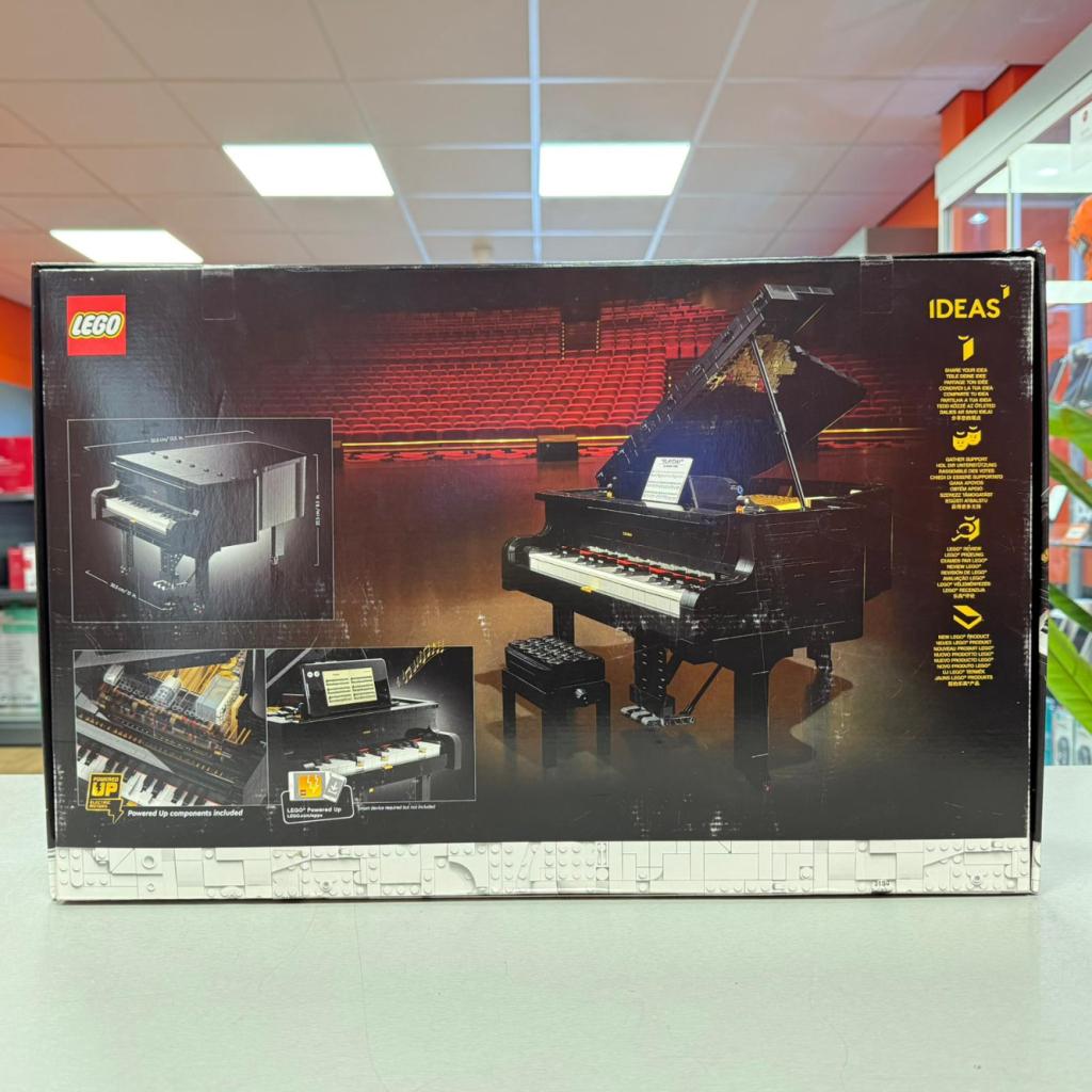 LEGO Ideas Vleugelpiano Nieuw, Lego, Nieuw, Support@lego.com, LEGO System A/S
Aastvej 1
7190 Billund
Denmark