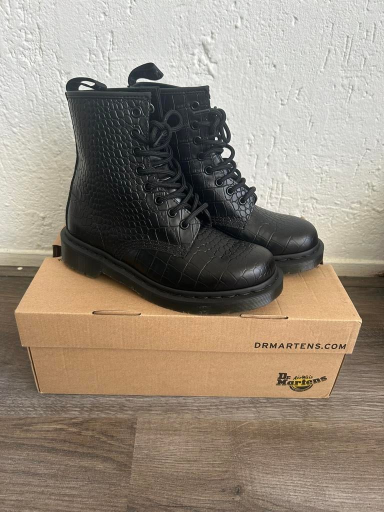 Dr Martens 1460 Croco zwart maat 37 NIEUW (met doos), Zwart, Overige typen, Nieuw, Ophalen of Verzenden