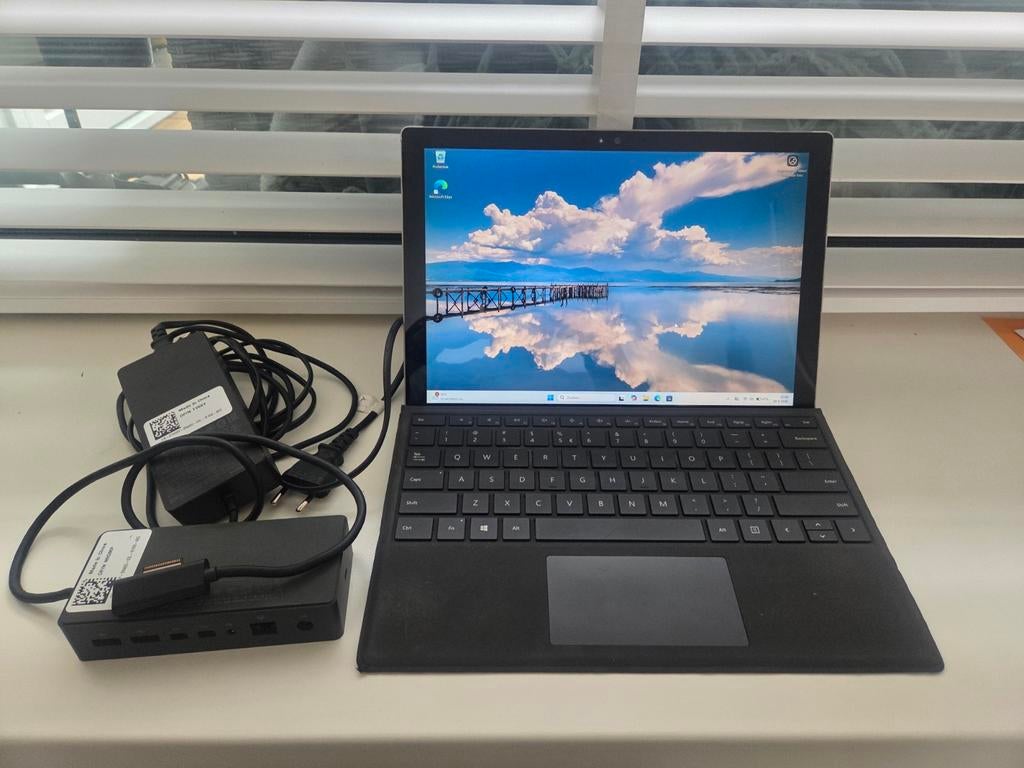 Microsoft Surface Pro 4 met Docking, Computers en Software, Windows Laptops, Ophalen of Verzenden, 12 inch, 2 tot 3 Ghz