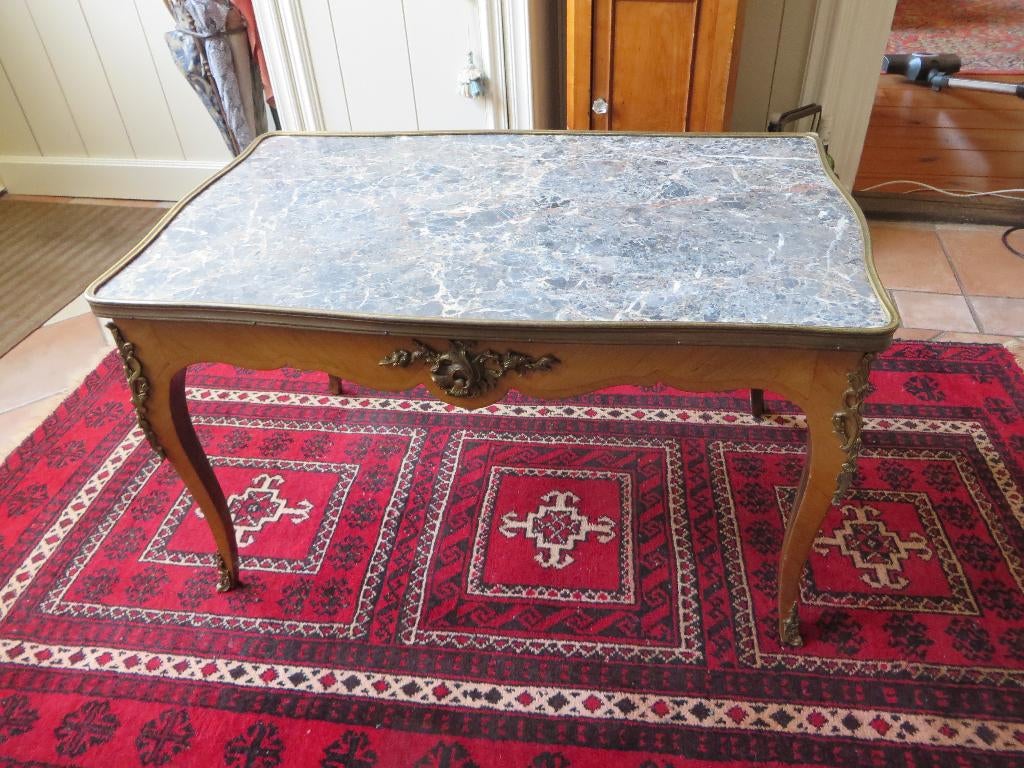 Salontafel Lodewijk XV stijl met marmer blad, Ophalen