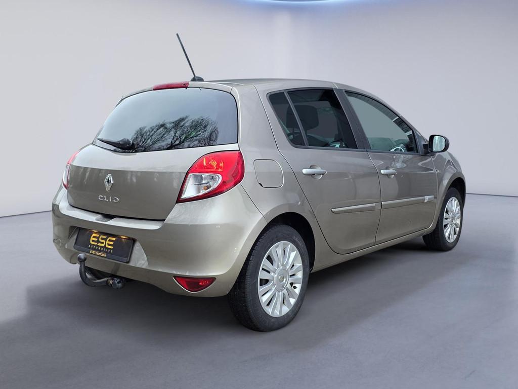 Renault Clio 1.2 Collection | Navi | Airco | Trekhaak, Auto's, Voorwielaandrijving, Euro 5, Gebruikt, Navigatiesysteem