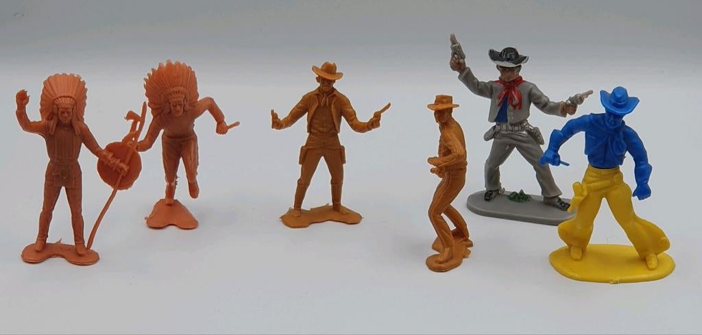 Te koop: Vintage Speelgoed Indianen en Cowboys Figuren Set, Ophalen of Verzenden, Gebruikt