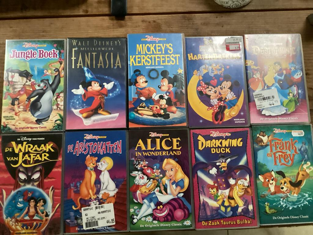 Disney VHS Collectie - Diverse Klassiekers 26 stuks, Alle leeftijden, Ophalen, Gebruikt, Overige genres