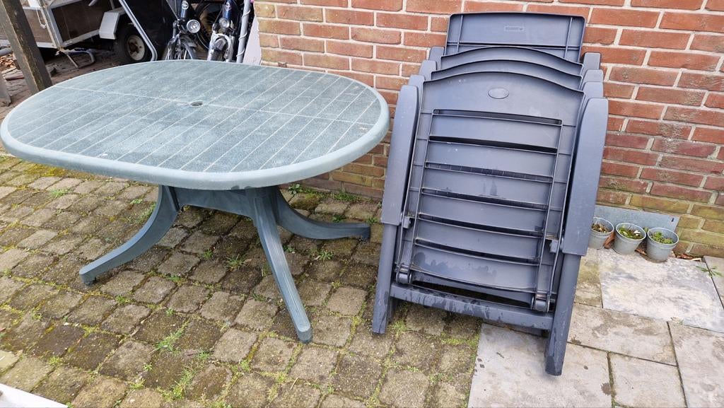 Gratis af te halen: Tuinset met 4 verstelbare stoelen, Tuin en Terras, Ophalen