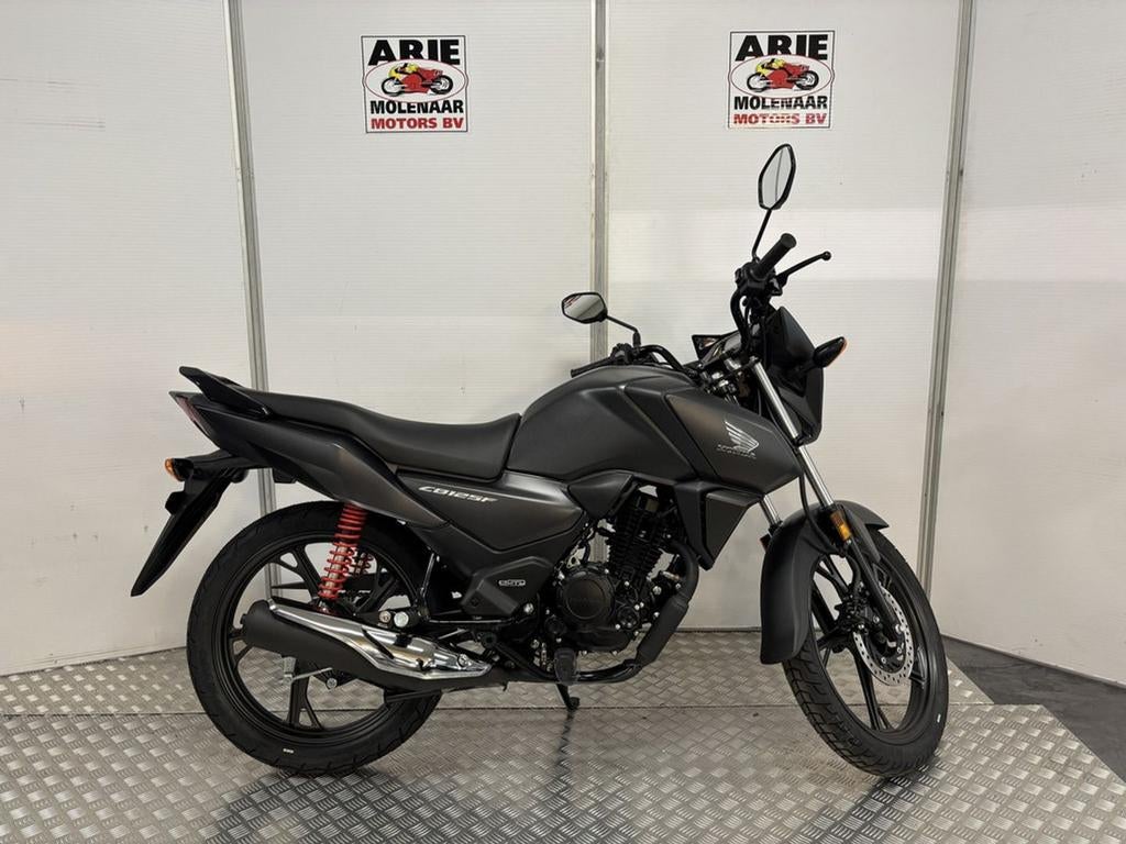 Honda CBF 125 (bj 2026) - foto 2