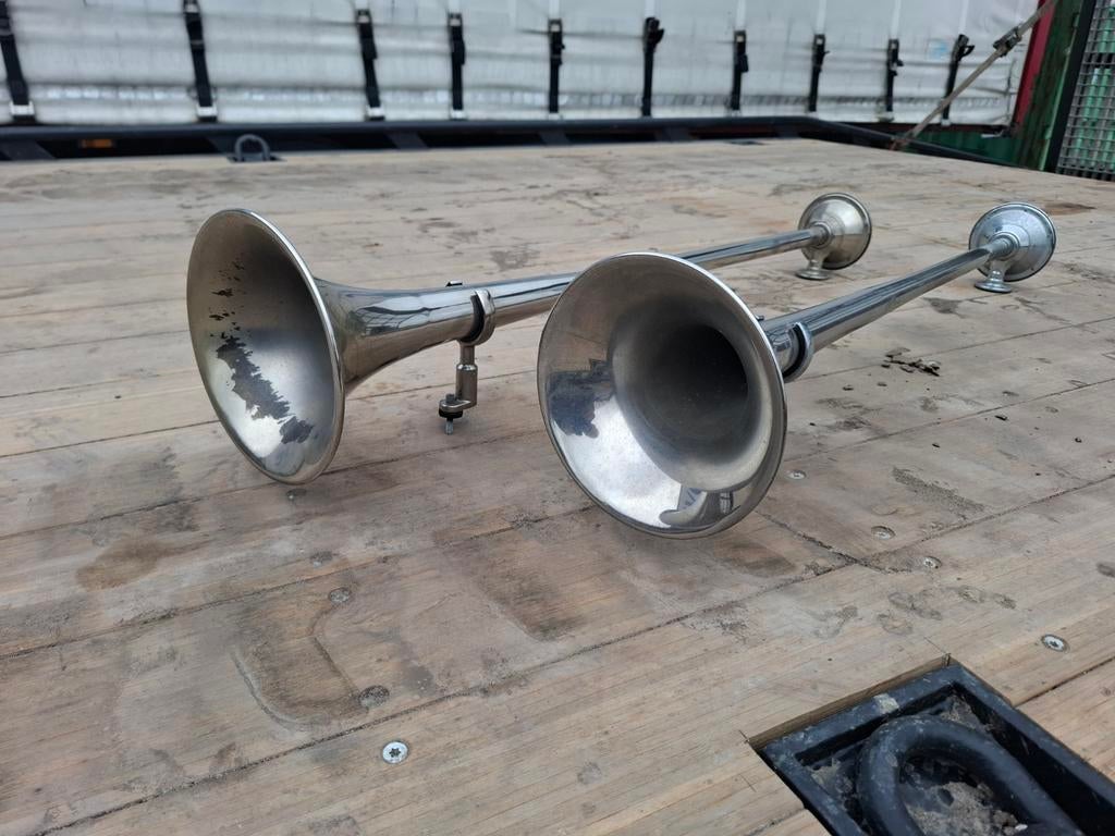 Luchthoorn Groover, Ophalen, Nieuw