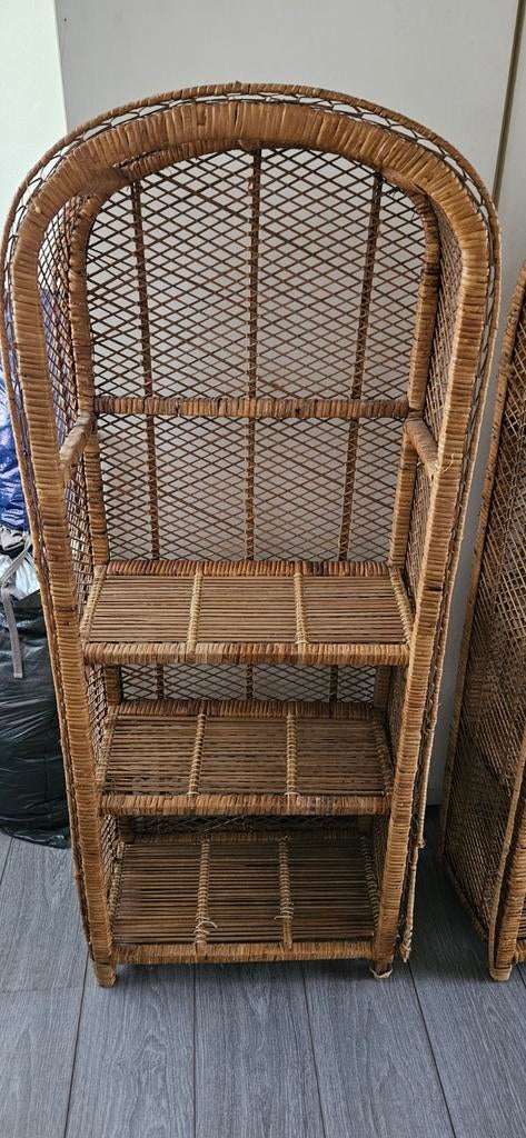 Vintage rotan Boheme Ibiza Style boogkast breed, Ophalen