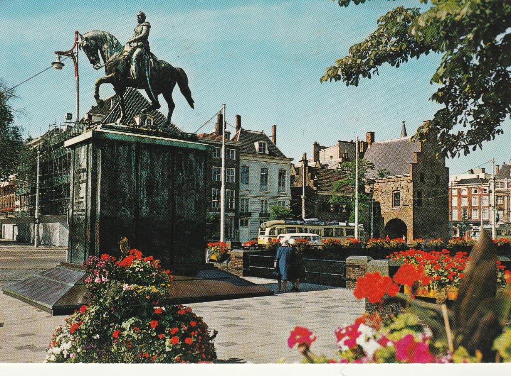 Den Haag Het Spui met Gevangen Poort, Ophalen of Verzenden, 1960 tot 1980, Ongelopen, Zuid-Holland