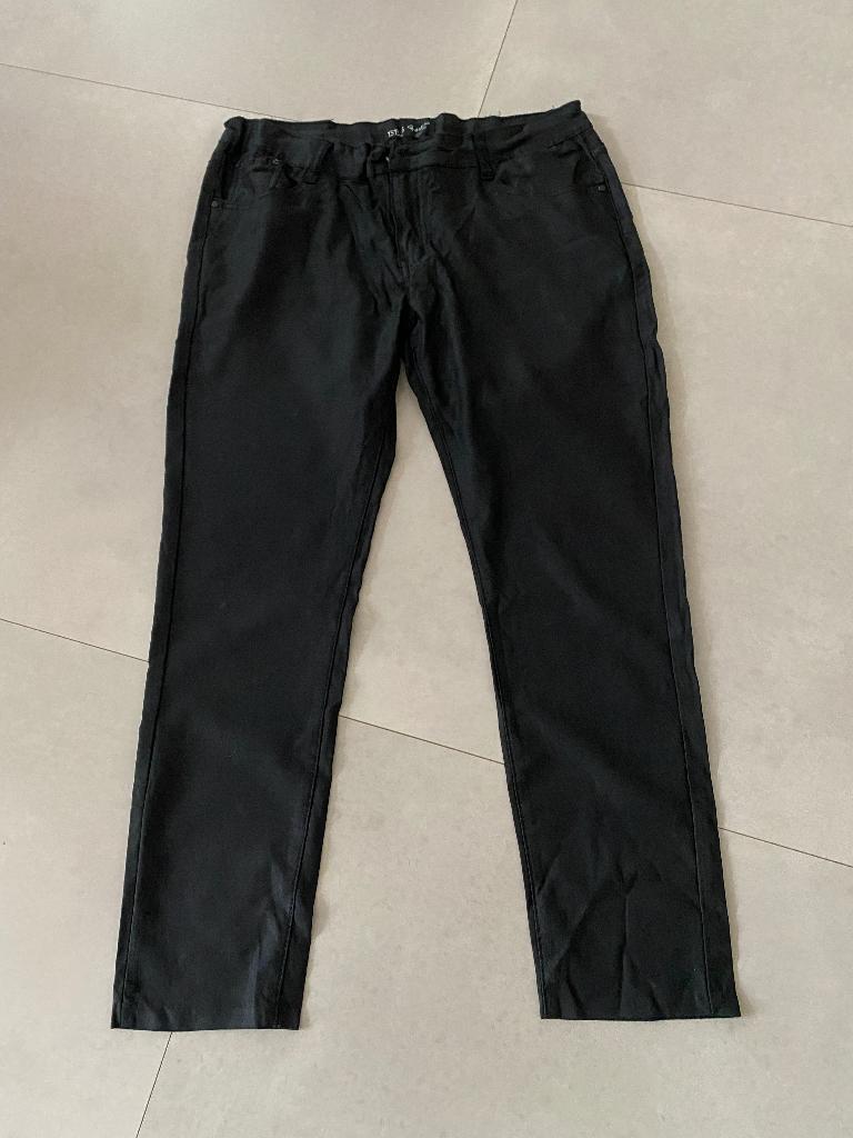 Dames broek, Kleding | Dames, Maat 38/40 (M), Zwart, Ophalen of Verzenden, Zo goed als nieuw