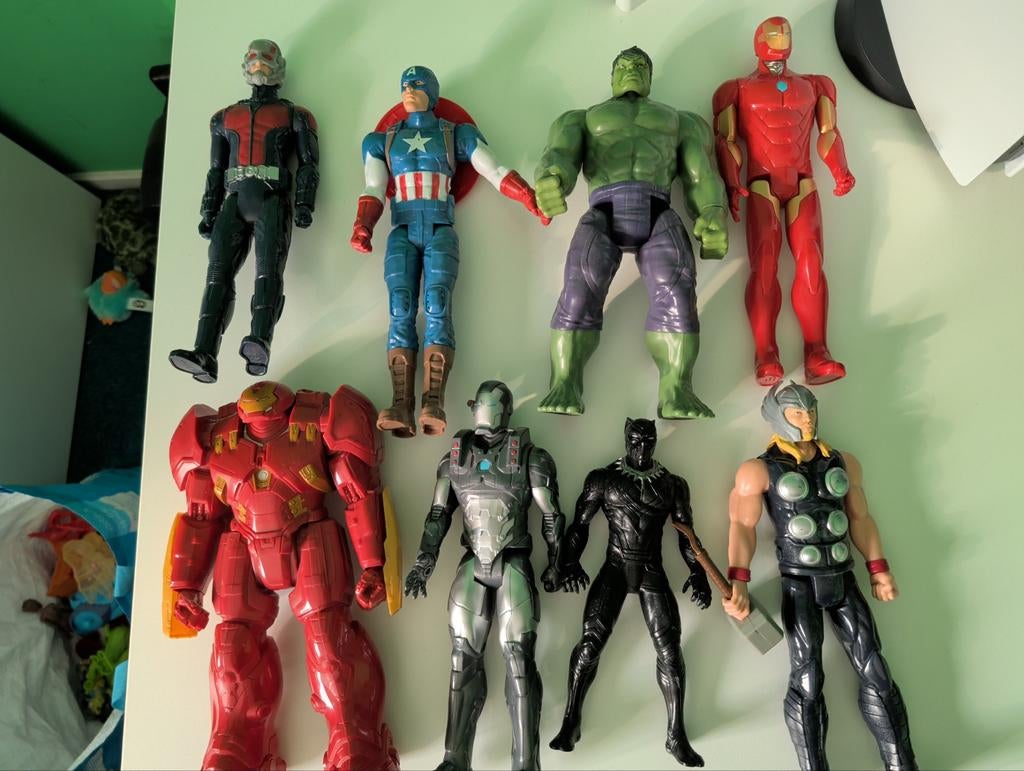 8 Marvel actiefiguren 30 cm - Ant-Man, Hulk, Iron Man, Thor, Kinderen en Baby's, Speelgoed | Actiefiguren, Ophalen