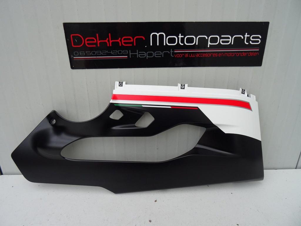 Rechter Onderkuip / Zijkuip Ducati Panigale 959 Corse 2018 >, Gebruikt, -, -, Ophalen of Verzenden