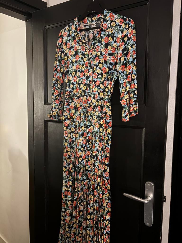 Jurk zara gebloemd draagmaat l, Ophalen of Verzenden, Zo goed als nieuw, Maat 42/44 (L)