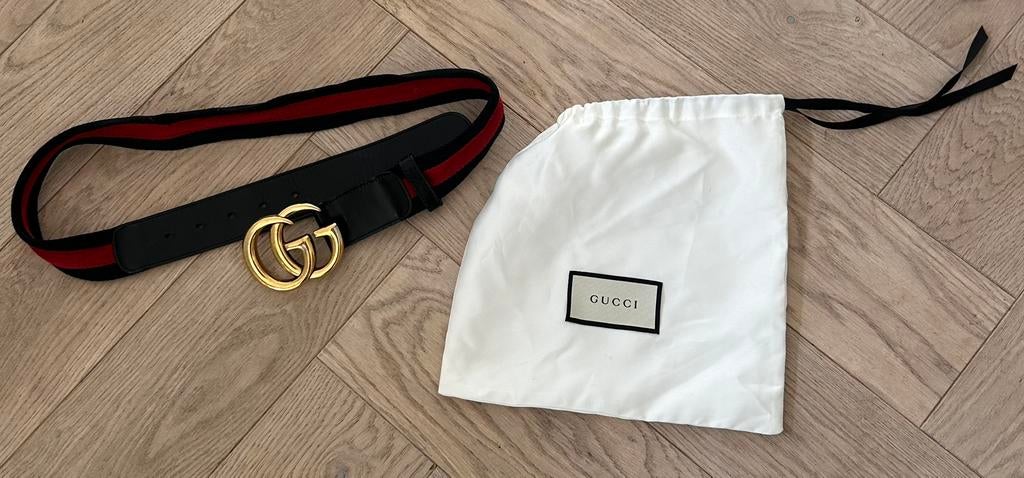 Gucci riem met gouden gesp, Ophalen, Zo goed als nieuw, Zwart