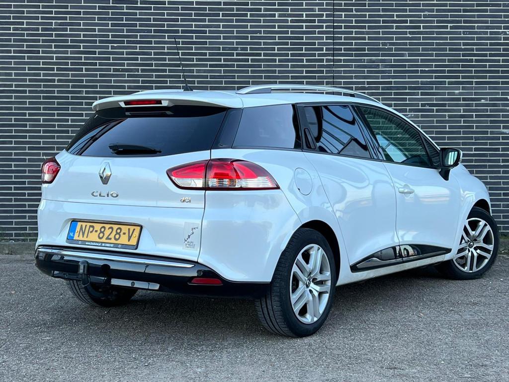 Renault Clio Estate 1.5 dCi Ecoleader Zen Airco, Navi Euro 6, Voorwielaandrijving, Euro 6, 4 cilinders, Wit