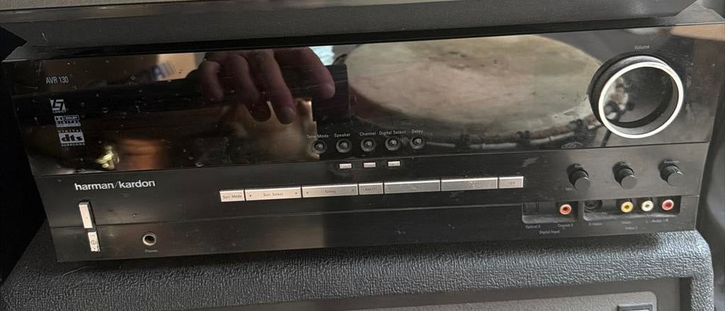 Harman Kardon AVR 130 versterker, Audio, Tv en Foto, Versterkers en Receivers, 60 tot 120 watt, Ophalen, Overige merken, Gebruikt