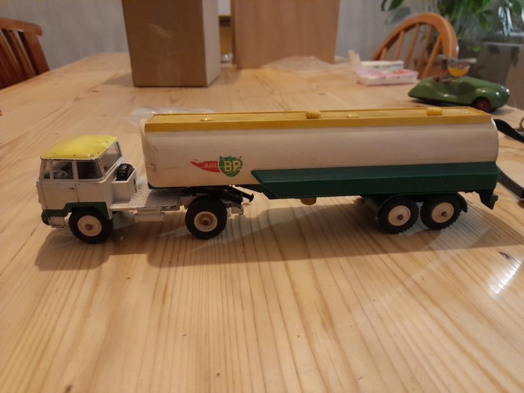 Dinky supertoys Unic Air BP, Hobby en Vrije tijd, Modelauto's | 1:43, Ophalen of Verzenden, Gebruikt, Auto, Dinky Toys