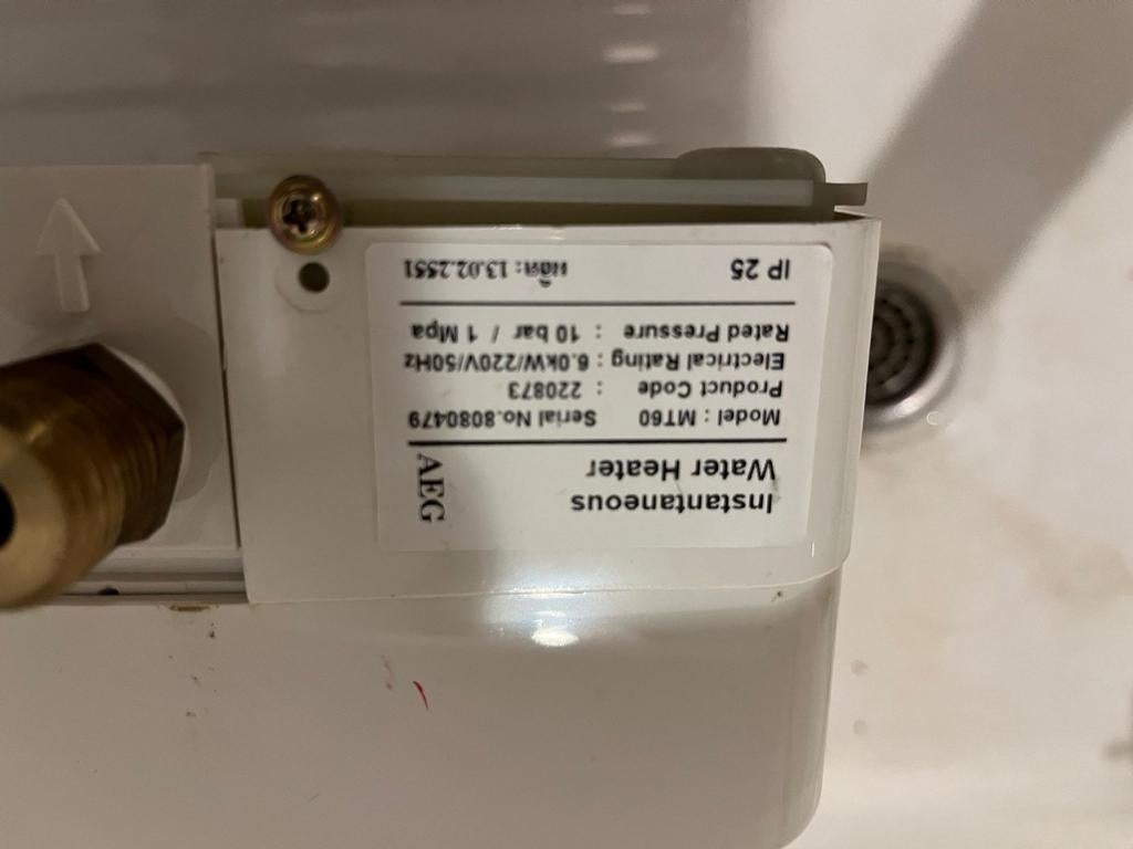 AEG Instantaneous Water Heater MT60, Doe-het-zelf en Verbouw, Geisers en Boilers, Boiler, Minder dan 20 liter, Ophalen