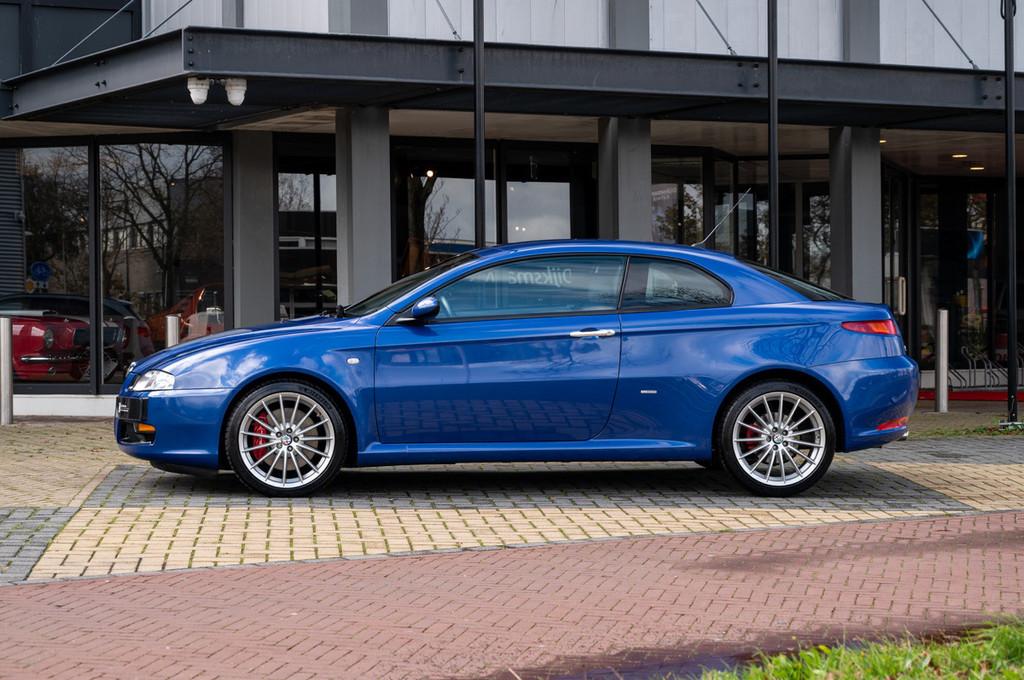 Alfa Romeo GT 3.2 V6 24V (bj 2004), Gebruikt, Zwart, Overige kleuren, Bedrijf