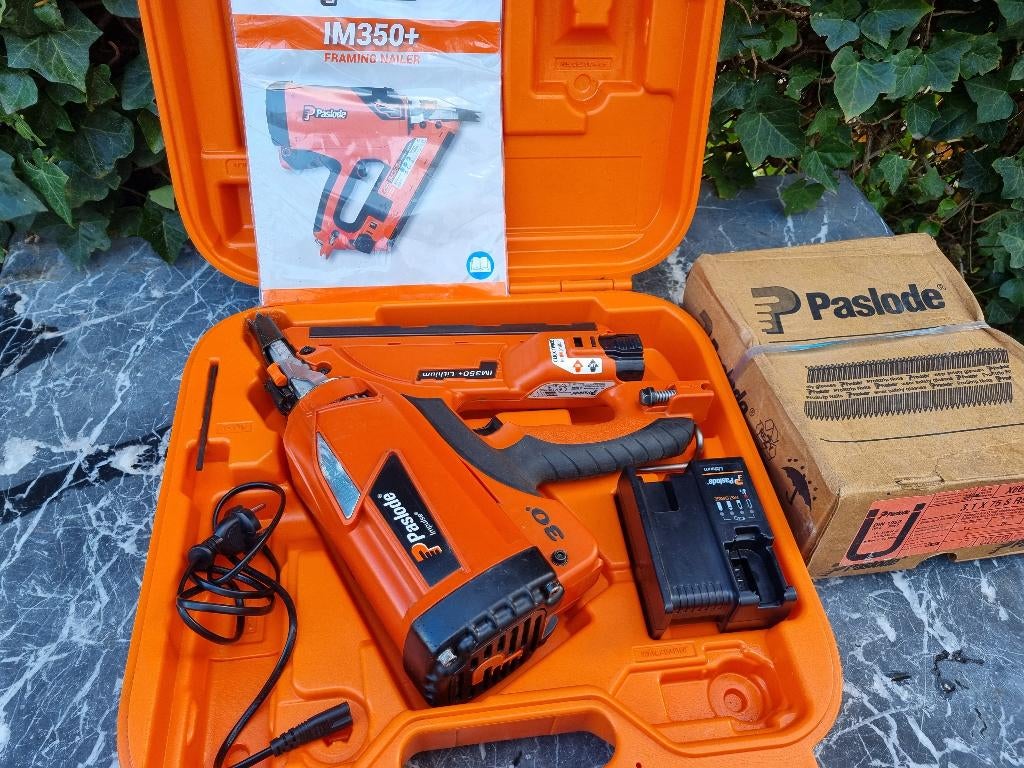 PASLODE 90mm Tacker Nieuwstaat, Ophalen of Verzenden, Zo goed als nieuw