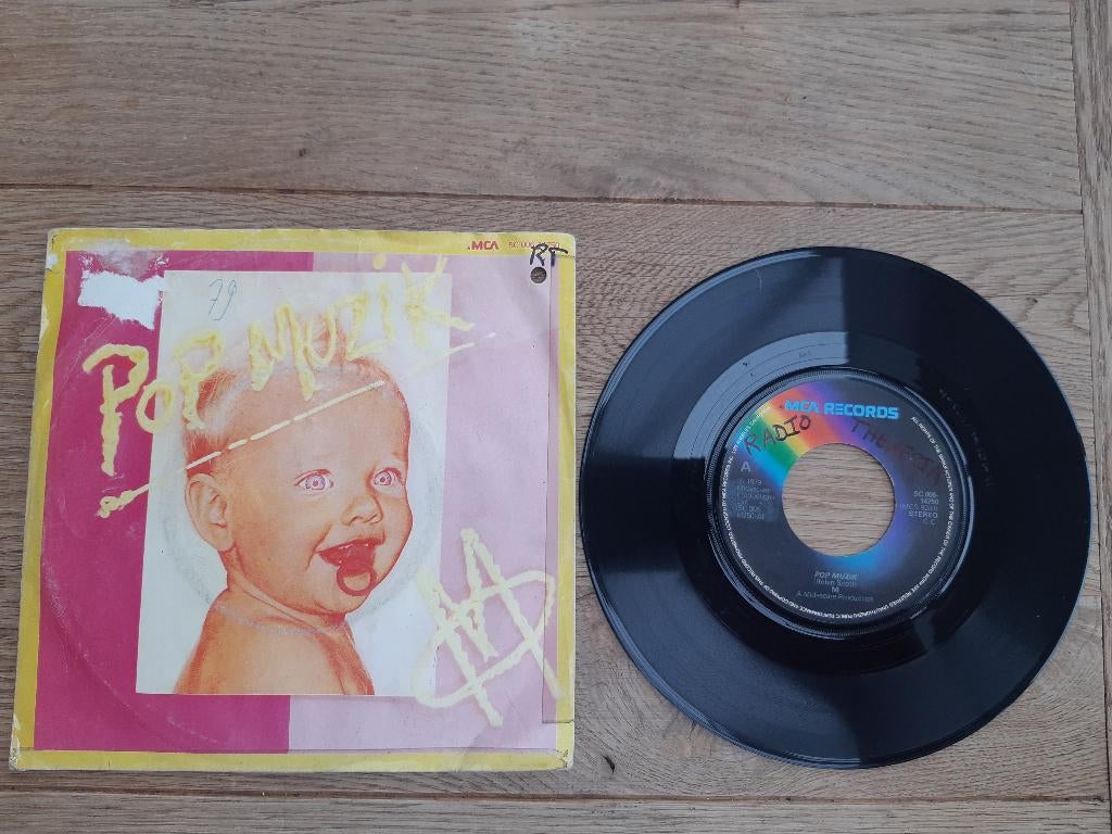 # 0004	M	Pop muzik, Cd's en Dvd's, Vinyl Singles, Gebruikt, 7 inch, Single, Ophalen of Verzenden