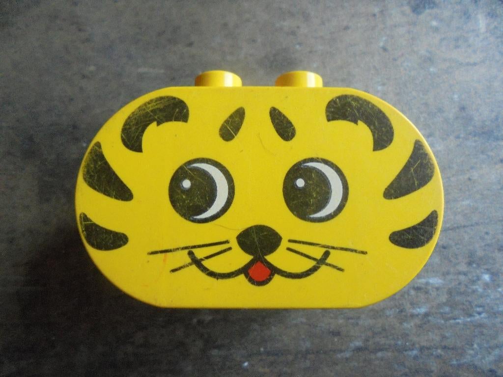 Lego Duplo Brick 2x4x2 Rounded Ends (zie foto's), Ophalen of Verzenden, Gebruikt, Losse stenen, Duplo