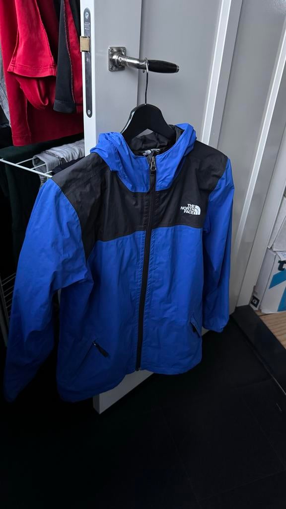 The North Face Kinderjas - Blauw/Zwart, Ophalen of Verzenden, Zo goed als nieuw, Jongen, Jas