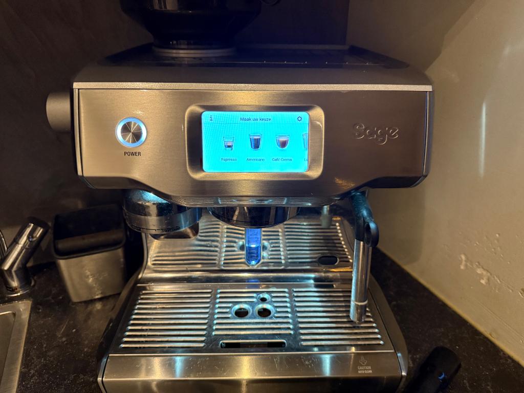 Oracle touche koffiezetapparaat (2800 bakjes mee gezet), Witgoed en Apparatuur, Koffiezetapparaten, Ophalen, 10 kopjes of meer