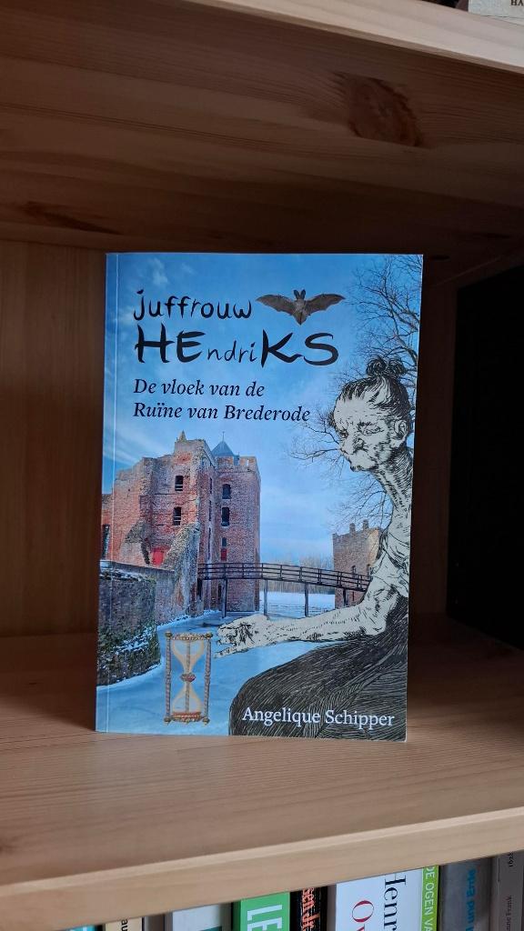Juffrouw HEndriKS, De vloek van de Ruïne van Brederode, Ophalen of Verzenden, Zo goed als nieuw
