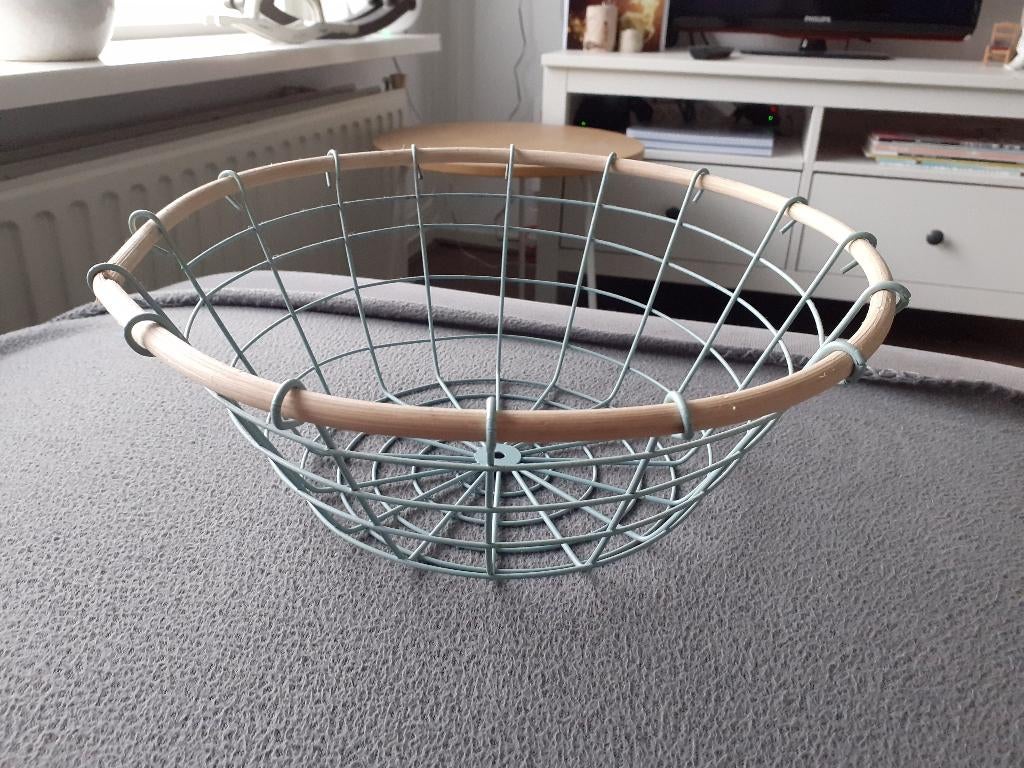 Fruitmand, Ophalen of Verzenden, Zo goed als nieuw, Rond, Mand