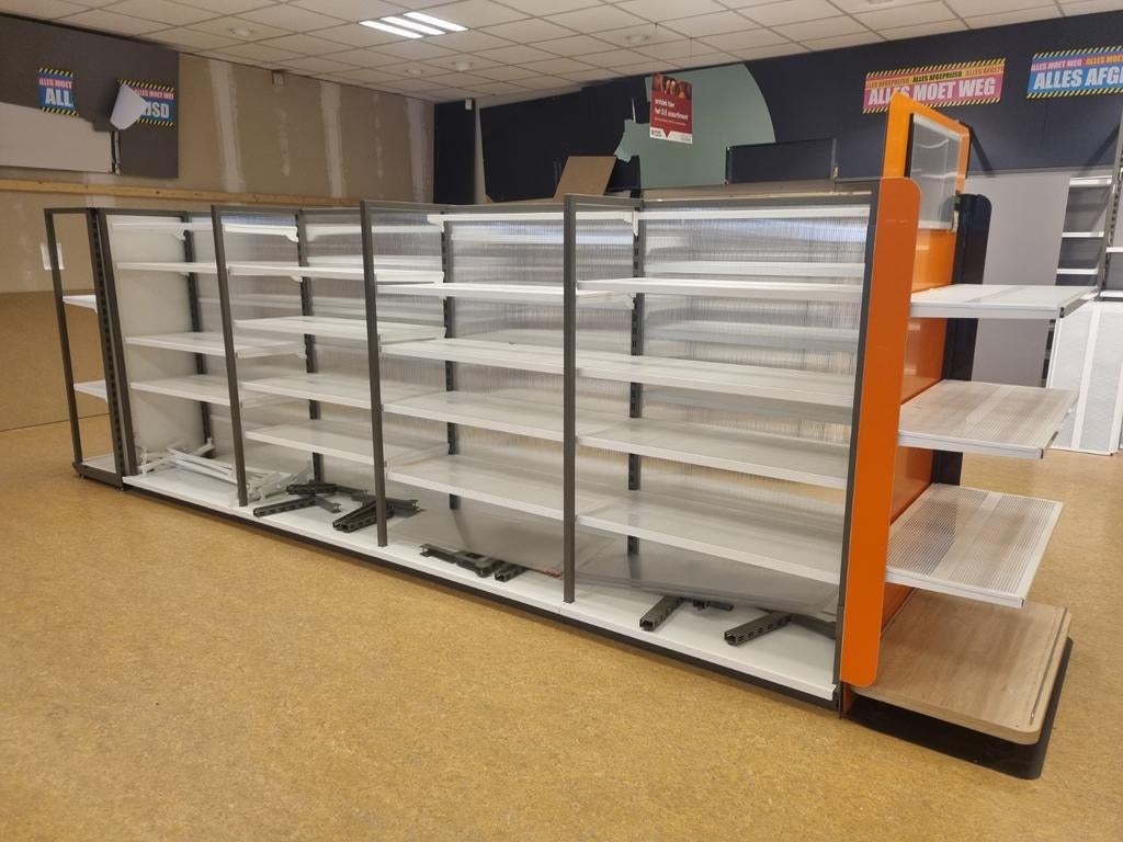 Winkelstelling is nieuwstaat, Ophalen