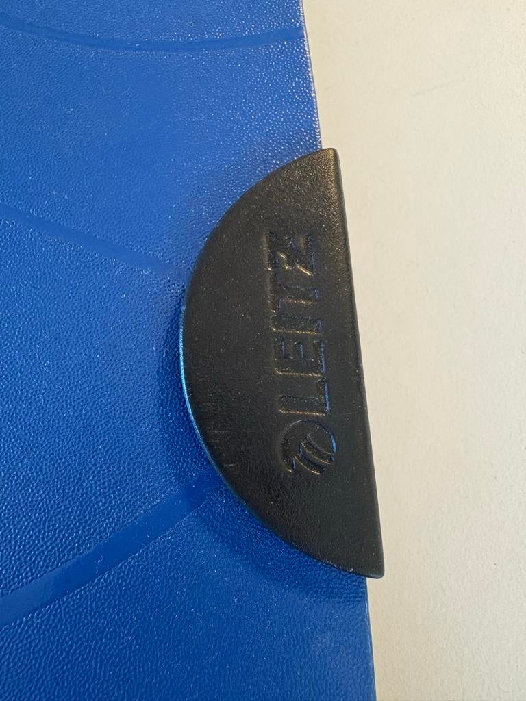 Leitz Map & Perforator - Kantoorartikelen, Diversen, Ophalen of Verzenden, Zo goed als nieuw